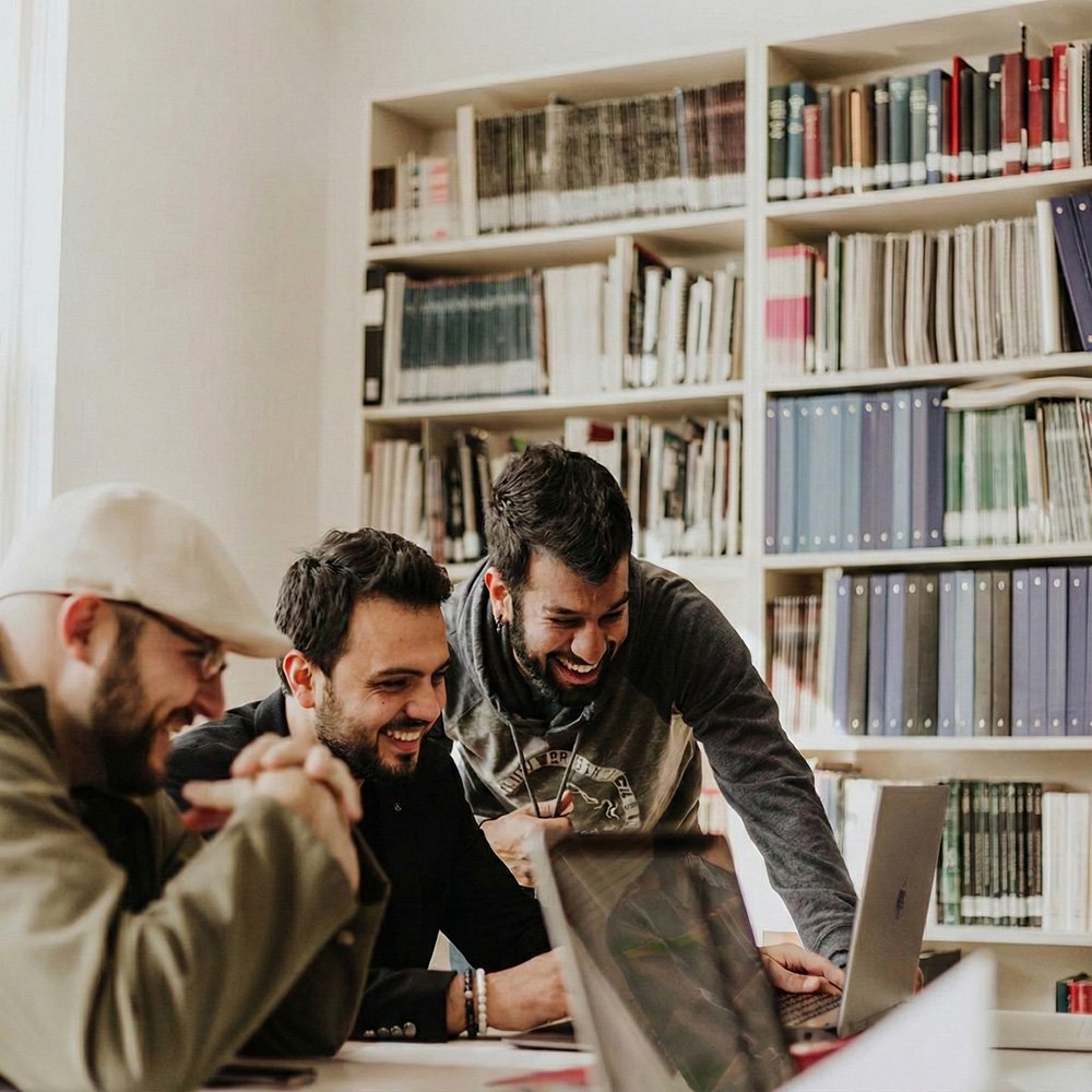 Bilkent Üniversitesi kampüs günlerinden bir kare.